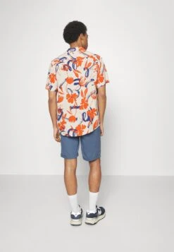 Pier One LINEN BLEND DRAWCORD SHORTS - Shorts - Blue 10 Pier One LINEN BLEND DRAWCORD SHORTS - Shorts - Blue -Pier One Verkaufsgeschäft 0fefc1229bd140f59c628594c0f5cb16