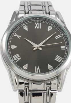 Pier One Uhr - Silver-coloured -Pier One Verkaufsgeschäft 1a135a3d600e4818a948a57621d2eb8b