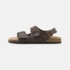 Pier One UNISEX - Riemensandalette - Dark Brown -Pier One Verkaufsgeschäft 1a7a848effe2485c8d756f7696fd5864