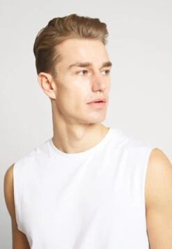 Pier One 3 PACK - T-Shirt Basic - Grey/white/black -Pier One Verkaufsgeschäft 21dde7acbf5b42698638ca153e5020d5