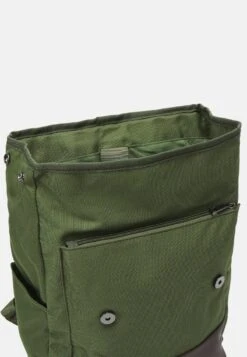 Pier One UNISEX - Tagesrucksack - Khaki 10 Pier One UNISEX - Tagesrucksack - Khaki -Pier One Verkaufsgeschäft 2b0ca6c6cbc34af4a0e11575c57a8f18