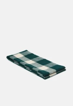 Pier One Schal - 602 - Green_704 - Beige -Pier One Verkaufsgeschäft 2fcecc37a90347fd89e966dbe1840fe7