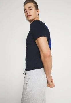 Pier One 2 PACK - Shorts - Mottled Light Grey/dark Blue -Pier One Verkaufsgeschäft 380539021590444ba0d9f275a672b5df