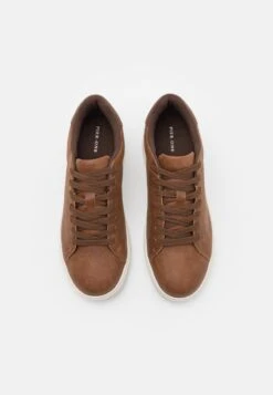 Pier One UNISEX - Sneaker Low - Cognac -Pier One Verkaufsgeschäft 4255542b254043c59f79012041804d27