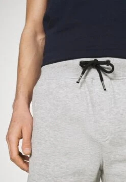 Pier One 2 PACK - Shorts - Mottled Light Grey/dark Blue -Pier One Verkaufsgeschäft 4492c0dabf24436a989a44a463fac6c0