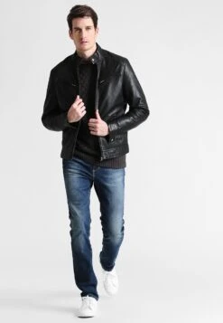 Pier One Jeans Straight Leg - Washed Dark Blue 9 Pier One Jeans Straight Leg - Washed Dark Blue -Pier One Verkaufsgeschäft 4c74582ef98a4988b5544b034db7d908