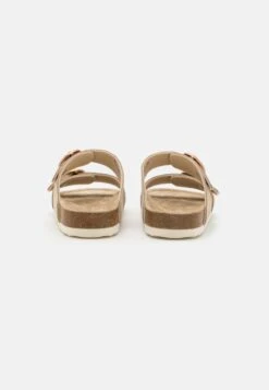 Pier One LEATHER - Pantolette Flach - Beige 11 Pier One LEATHER - Pantolette Flach - Beige -Pier One Verkaufsgeschäft 5360c7abaa9e4ffeb91d653059a98728