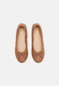 Pier One LEATHER - Klassischer Ballerina - Cognac -Pier One Verkaufsgeschäft 578c11cbf529415bb49677d67ba45920