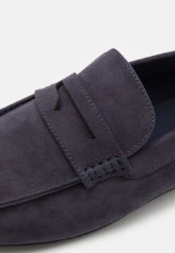 Pier One Slipper - Dark Blue 13 Pier One Slipper - Dark Blue -Pier One Verkaufsgeschäft 59b7f0e7b6cd417f888bfb8fe26eb840