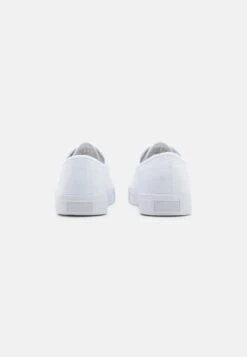 Pier One UNISEX - Sneaker Low - White -Pier One Verkaufsgeschäft 68b711ddaecd4cfaacd471e0905628b6