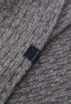 Pier One UNISEX - Schlauchschal - Grey 10 Pier One UNISEX - Schlauchschal - Grey -Pier One Verkaufsgeschäft 6c68381a4d264d3fb6c0b4c6e035b53e