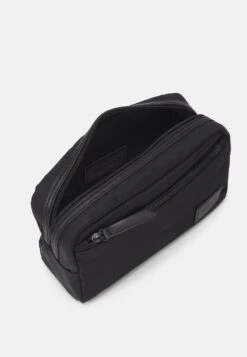 Pier One UNISEX - Kosmetiktasche - Black -Pier One Verkaufsgeschäft 7fb07c62908b42f4a694868025325814