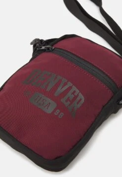 Pier One Umhängetasche - Dark Red -Pier One Verkaufsgeschäft 8c9969e5df554a22979dabcecdbc3a48