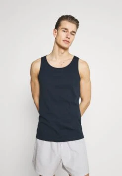 Pier One 3 PACK - Unterhemd/-shirt - Dark Blue/bordeaux/off-white -Pier One Verkaufsgeschäft 8d191badfd5740d09b9c0a104aabe78c