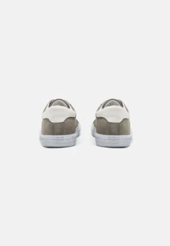 Pier One Sneaker Low - Grey -Pier One Verkaufsgeschäft 8dce156f603c4f1e949ccd2231979907