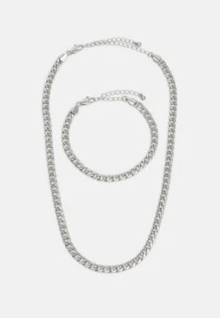 Pier One SET - Halskette - Silver-coloured -Pier One Verkaufsgeschäft 97372d0df2f14340967b71ddeb8c91aa 1