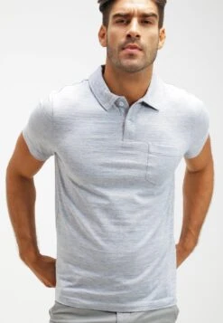 Pier One Poloshirt - Light Blue Melange 13 Pier One Poloshirt - Light Blue Melange -Pier One Verkaufsgeschäft a0a28f1b73bc4555a573df967148c42b 1