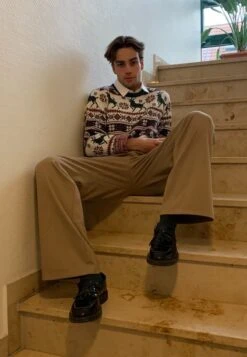 Pier One Strickpullover - Navy -Pier One Verkaufsgeschäft a2a4e54629934a4a8b162fc5cba94b72