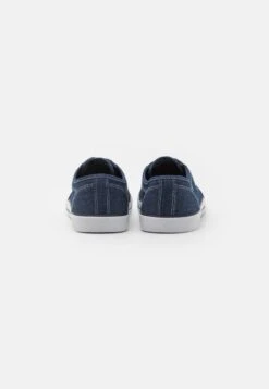 Pier One UNISEX - Sneaker Low - Dark Blue 10 Pier One UNISEX - Sneaker Low - Dark Blue -Pier One Verkaufsgeschäft a3c03c9bfe154d9ca6346b3058e787ee
