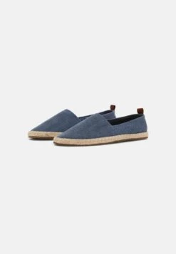 Pier One RENA ESPADRILLE UNISEX - Espadrille - Blue -Pier One Verkaufsgeschäft a541bd2393b84bb297362233012caa78