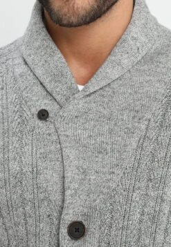 Pier One Strickjacke - Mottled Dark Grey 11 Pier One Strickjacke - Mottled Dark Grey -Pier One Verkaufsgeschäft a81bf8b9d0cc4071ae6e5334e2ae0b0e