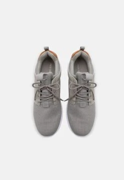 Pier One Sneaker Low - Light Grey 11 Pier One Sneaker Low - Light Grey -Pier One Verkaufsgeschäft b71dd9058534408f8047bc0ef94b1b38