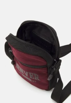 Pier One Umhängetasche - Dark Red -Pier One Verkaufsgeschäft bdbcce6e2c2c40959a79faab831c30aa