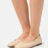Pier One LEATHER - Klassischer Ballerina - Beige 1 Pier One LEATHER - Klassischer Ballerina - Beige -Pier One Verkaufsgeschäft c021b4978878416f8d54a40fc163b685