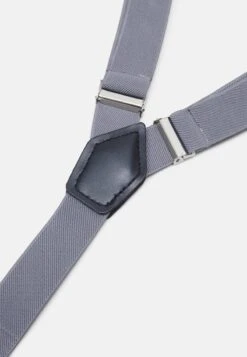 Pier One SET - Sonstige Accessoires - Grey -Pier One Verkaufsgeschäft c16c906ae6e54cdb9fadbe21a76974f1