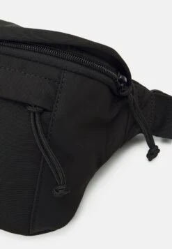 Pier One UNISEX - Gürteltasche - Black 11 Pier One UNISEX - Gürteltasche - Black -Pier One Verkaufsgeschäft d883492774cb4d4a8edc3c5db6a32387