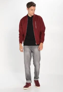 Pier One Poloshirt - Black 9 Pier One Poloshirt - Black -Pier One Verkaufsgeschäft d948c5f2cbef480e86907e3bddb275c2