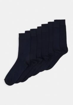 Pier One 7 PACK - Socken - Black 12 Pier One 7 PACK - Socken - Black -Pier One Verkaufsgeschäft dc8308636e864c599d1d3a6b5f2d5846