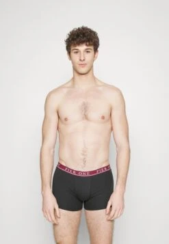 Pier One 5 PACK - Panties - Black -Pier One Verkaufsgeschäft e588d10311dc4be8afe295db2f407509