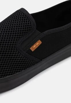 Pier One UNISEX - Slipper - Black 13 Pier One UNISEX - Slipper - Black -Pier One Verkaufsgeschäft ea452249ea8047ab9753874fe1111b2a