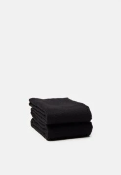 Pier One UNISEX - Schal - Black 9 Pier One UNISEX - Schal - Black -Pier One Verkaufsgeschäft f823f7000d6747f1be7b3b85fa4fe758